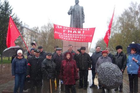 Красный Первомай прошагал по Кузбассу