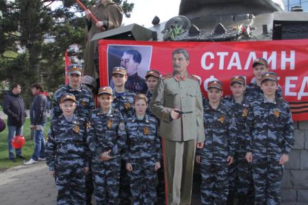 Барнаульские коммунисты приняли участие в мероприятиях, посвященных Дню Победы