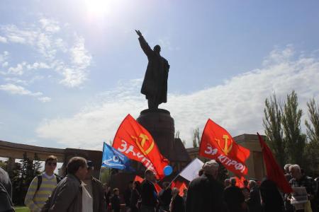 Волгограде прошел митинг, посвященный Дню международной солидарности трудящихся
