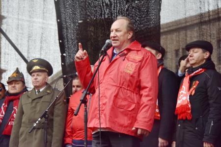 Победили фашизм – победим и капитализм!