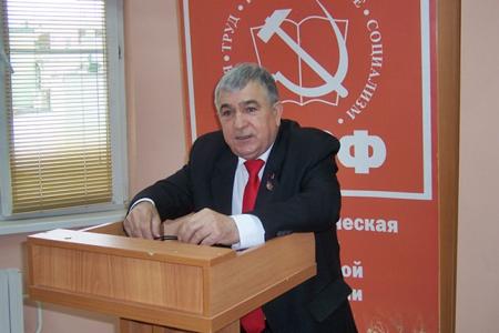 Казань. В Татарстанском  рескоме КПРФ состоялось торжественное собрание в честь Дня Победы