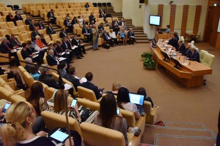Г.А. Зюганов: «Хотелось бы, чтобы ко всем нашим предложениям и законопроектам Центробанк отнесся со вниманием»
