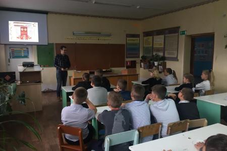Комсомольцы Белгородской области объявили пионерский месячник открытым