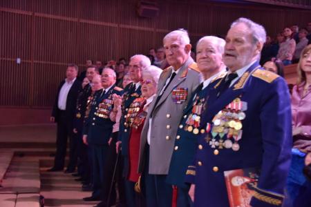 Г.А. Зюганов принял участие в праздничном концерте "Будем жить!" в Большом Кремлевском дворце