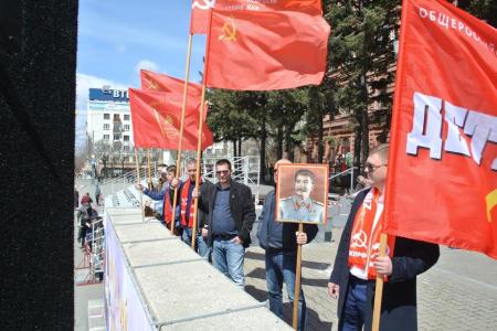 Красный Первомай в Хабаровске
