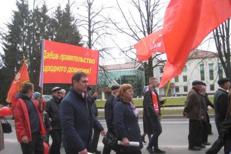 Ленинградская область: В первомайском строю