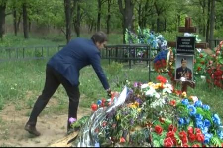 К.К. Тайсаев и А.А. Ющенко посетили ДНР в третью годовщину со дня ее образования