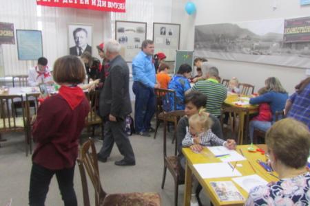 В Камчатском крае прошел приём в пионеры, совмещённый с изучением истории Камчатского края