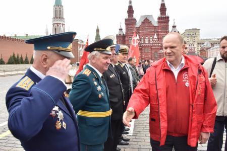 "Взвейтесь кострами синие ночи". Концерт в Колонном зале Дома Союзов, посвященный 95-летию пионерии