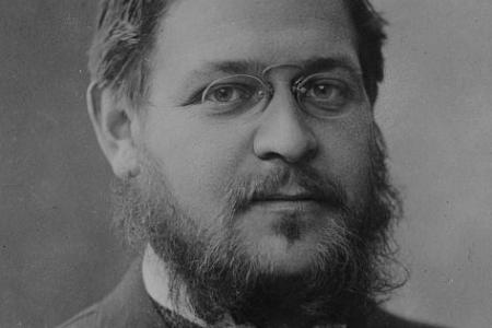 Проект KPRF.RU "Хроника революции". 21 мая 1917 года: Продовольственный Съезд поддержал закон о хлебной монополии, открылся Всероссийский Съезд офицерских депутатов