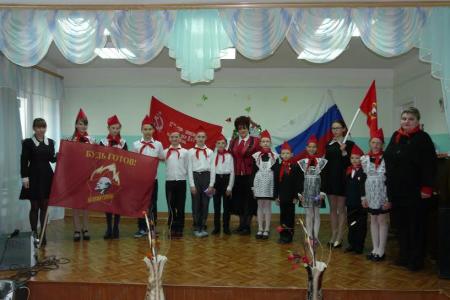 Рязанская область. Сасовские коммунисты провели торжественный приём в пионерскую организацию