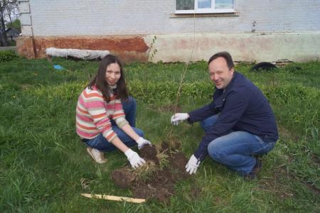 Секретарь Пензенского обкома КПРФ Владимир Симагин провел один день в Мокшанском детском доме