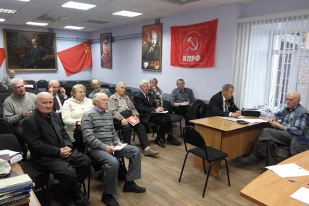 Первый секретарь Нижегородского обкома КПРФ Владислав Егоров принял участие в собрании Правления НРО «Дети войны»