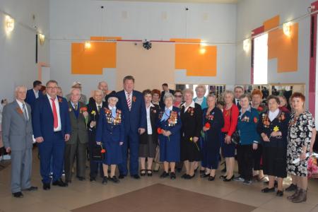 В КДЦ "Родина" подмосковной Каширы состоялось торжественное собрание, посвященное Великой Победе