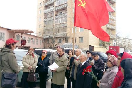 В Якутске состоялось открытие мемориальной доски государственному и партийному деятелю А.В. Паулину