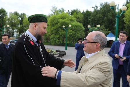 Сергей Гаврилов высоко оценил деятельность мусульман Башкортостана по укреплению института семьи,  помощи нуждающимся, воспитанию  молодежи