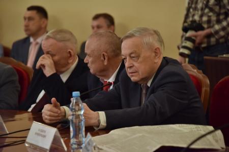 Г.А. Зюганов провел второе заседание Юбилейного комитета по подготовке к празднованию 100-летия Великой Октябрьской социалистической революции