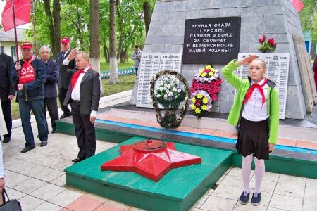 В селе Никольское торжественно отметили 100-летие создания первой на Орловщине сельской большевистской партийной организации