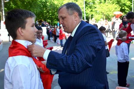 Ростовская область. Пионерия праздновала свой День рождения