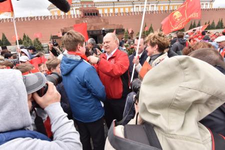 "Взвейтесь кострами синие ночи". Концерт в Колонном зале Дома Союзов, посвященный 95-летию пионерии