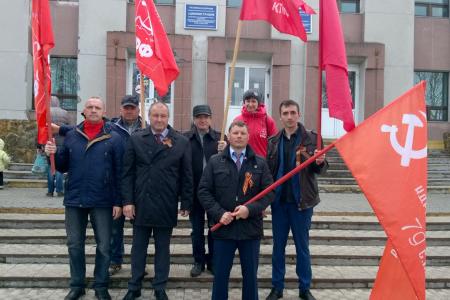 Камчатский край. Коммунисты приняли участие в шествии «Бессмертного полка»