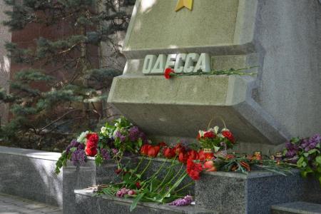 Севастополь. Акция памяти о погибших в трагедии 2 мая 2014 года в Одессе