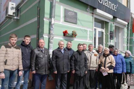 В Чите коммунисты накануне Дня Победы почтили память полководцев и героев войны