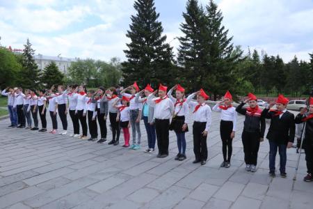 Омская область. С праздником, пионерия!