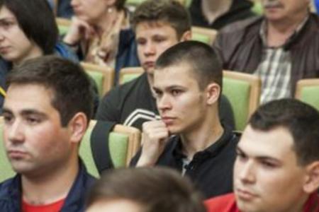 Нобелевский лауреат Ж.И. Алферов в гостях у крымских студентов