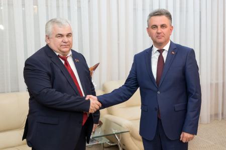 К. К. Тайсаев встретился с главой Приднестровского государства В. Н. Красносельским.