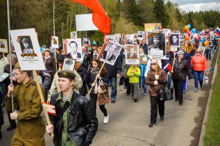 Красноярский край, г.Железногорск. День победы под мирным небом