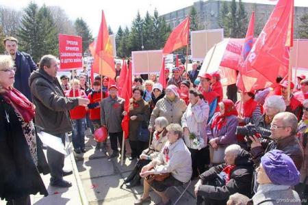 Власти Биробиджана пытались сорвать митинг оппозиции