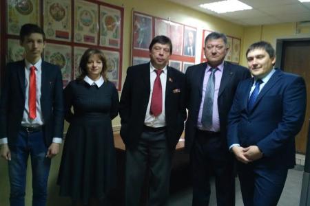 Ямало-Ненецкий АО. В Ноябрьском горкоме КПРФ открылся виртуальный филиал государственного Русского музея
