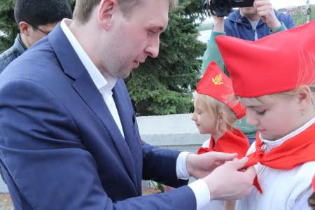 Омская область. С праздником, пионерия!