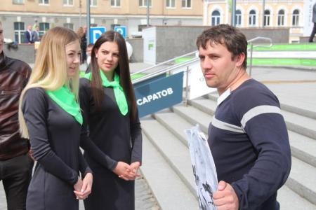 Саратовские коммунисты протестуют против маниловщины областной администрации