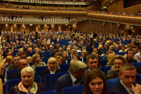 Г.А. Зюганов принял участие в праздничном концерте "Будем жить!" в Большом Кремлевском дворце