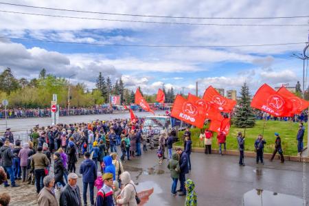 Красноярцы отметили светлый праздник Великой Победы