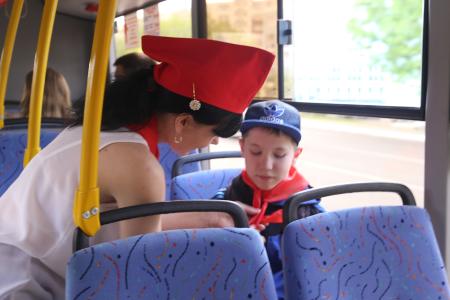 Пионерский автобус на улицах Саранска