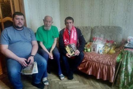 Татарстан. Коммунисты Приволжского райкома Казани посетили ветеранов