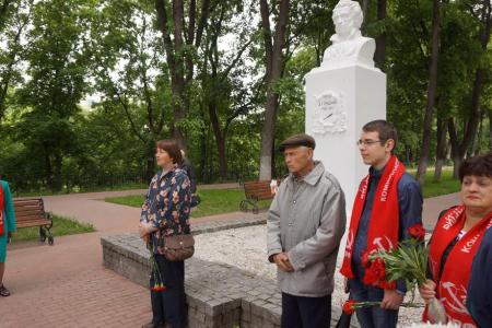 Калужский горком КПРФ организовал ряд мероприятий, посвященных Дню русского языка
