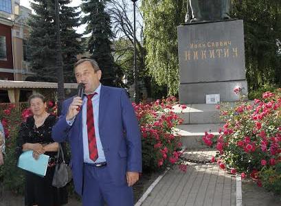 Воронежские  коммунисты, «дети войны» и советские офицеры отметили День памяти и скорби