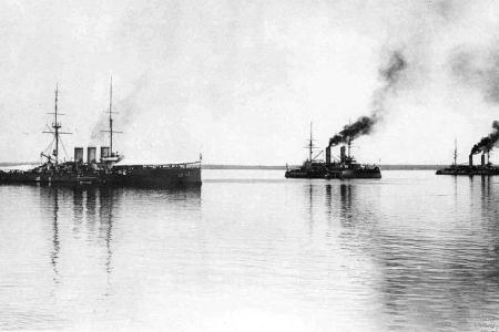 Проект KPRF.RU "Хроника революции". 11 июня 1917 года: Керенский издал приказ о борьбе с братанием на фронте, В.И. Ленин пишет письмо Заграничному представительству РСДРП(б)