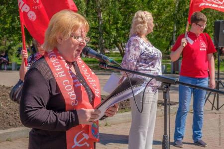 «Стучу, стучу, есть хочу!». Под таким девизом прошла акция протеста в Красноярске