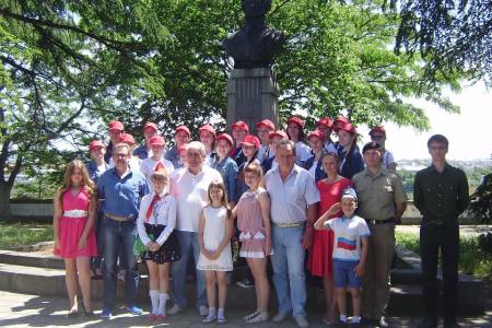 Севастопольские коммунисты отметили День русского языка