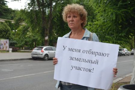 Севастопольцы протестуют против беспредела городской власти