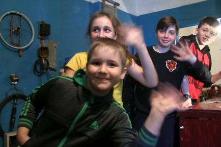 Омский депутат-коммунист помог детям открыть технический клуб