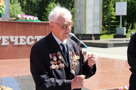 Митинг КПРФ в Челябинске: «День России – день скорби»