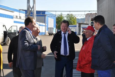 Из подмосковного Совхоза имени Ленина в Новороссию отправился 63-й гуманитарный конвой КПРФ