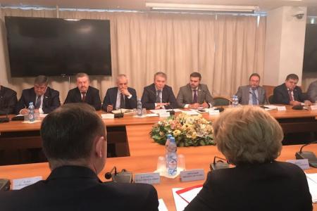 Л.И. Калашников: "Украина из гаранта мирного урегулирования превращается в сторону конфликта"