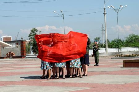 В День памяти и скорби коммунисты Забайкалья возложили цветы к Вечному огню